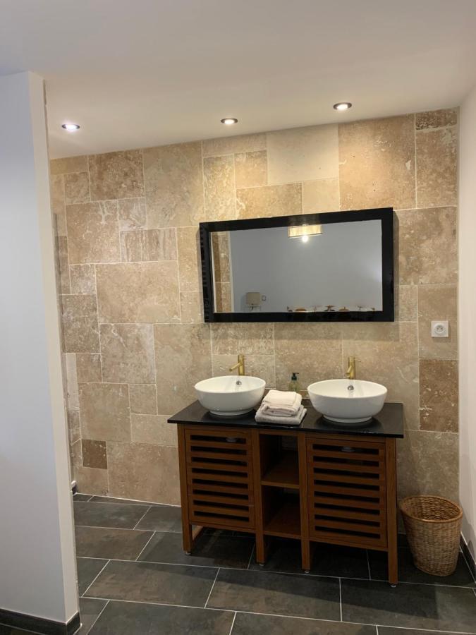 La Bonbonniere Gite De Charme Avec Jacuzzi Malaucène エクステリア 写真